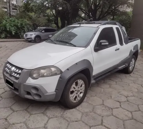 D_827086-MLA115699678800_092026-O Fiat Strada 1.6 Adventure Cd 115cv - Imagen 1