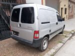 Peugeot Partner 1.4 Furgon Confort - Imagen 4