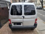 Peugeot Partner 1.4 Furgon Confort - Imagen 3